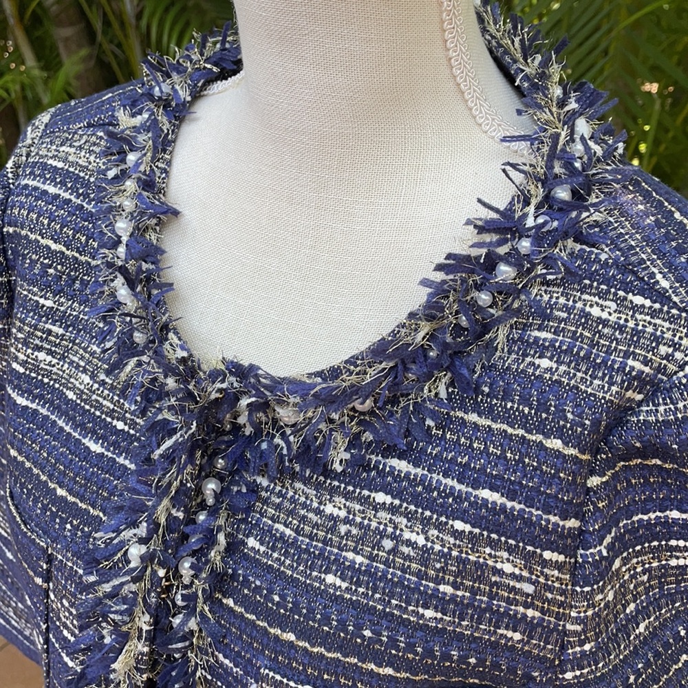Jacket - Picture 2 of 4